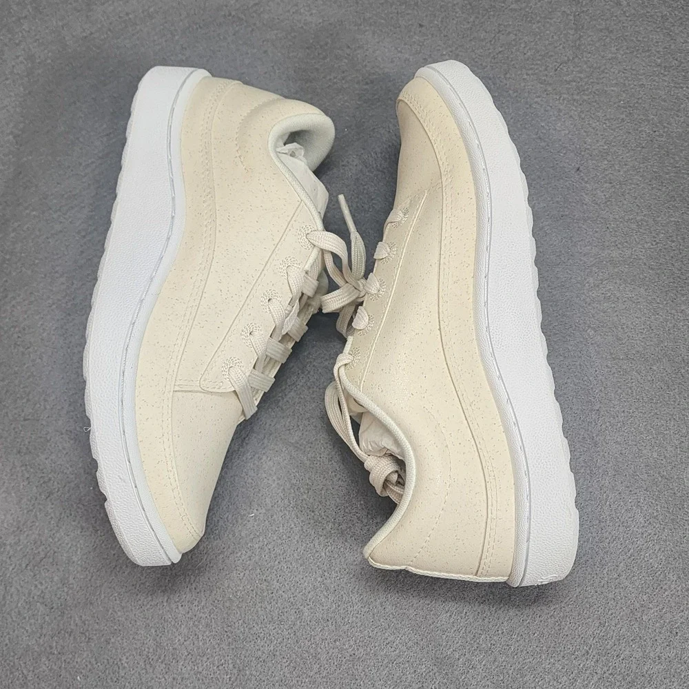 Allbirds Plant Pacer Sneakers Cream Off-White Sustainable Low Top Womens Size 5